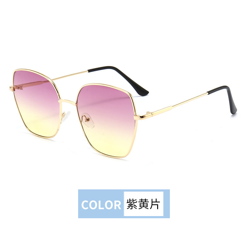 Wholesale Sunglasses Women's High-end Face Small Fashion UV-resistant Sunglasses Gradient Large Frame Metal Sunglasses